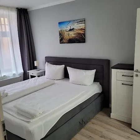 Gasthof Altstadtpension 3*