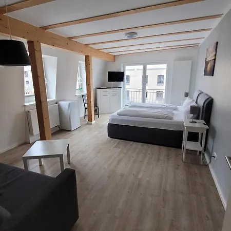 Gasthof Altstadtpension 3*